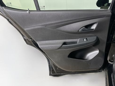 Used 2025 Buick Envista Sport Touring image 25