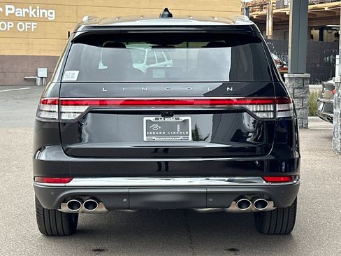 New 2025 Lincoln Aviator Reserve w/ Luxury Package image 4