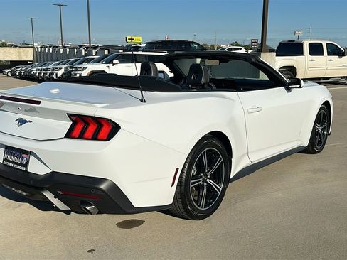 Used 2024 Ford Mustang Premium image 18