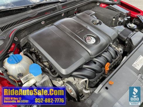 Used 2013 Volkswagen Jetta SE FWD image 21