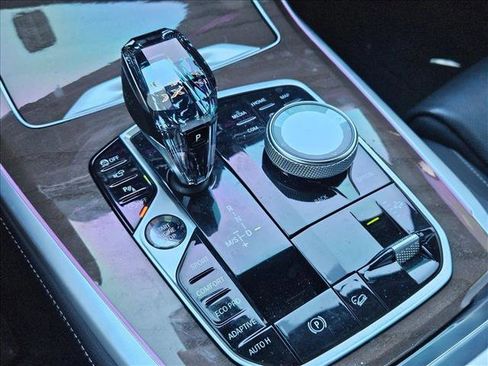 Used 2020 BMW X7 xDrive40i w/ Executive Package image 23