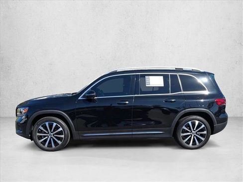 Used 2022 Mercedes-Benz GLB 250 image 9