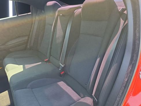 Used 2017 Dodge Charger SE w/ Blacktop Package RWD image 13