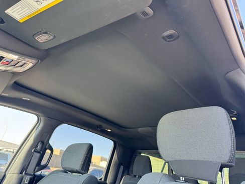 Used 2022 RAM 1500 Big Horn AWD/4WD image 15