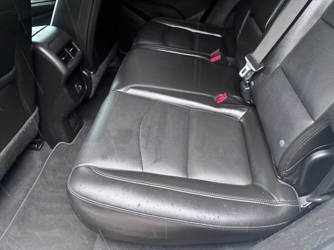 Used 2021 Chevrolet Equinox Premier w/ Redline Edition FWD image 12