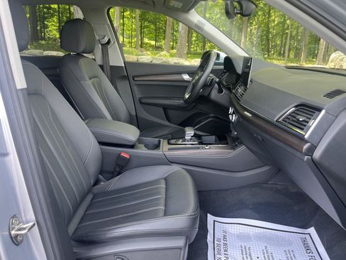 Used 2023 Audi Q5 2.0T Premium Plus w/ Premium Plus Package AWD/4WD image 7