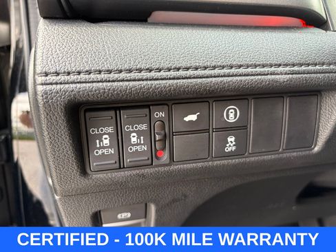 Used 2024 Honda Odyssey Sport image 23