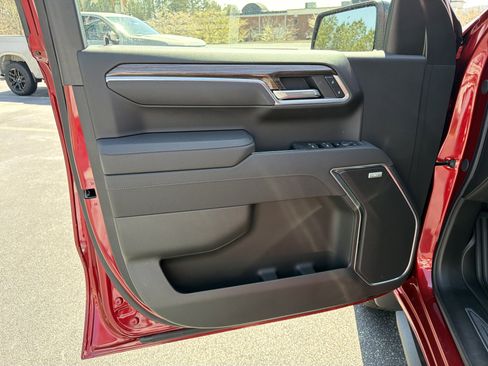 New 2025 Chevrolet Silverado 1500 RST w/ Convenience Package II image 10