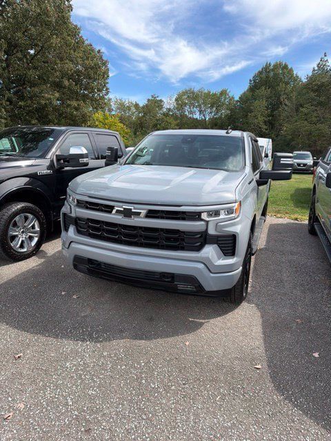 Used 2024 Chevrolet Silverado 1500 RST w/ Protection Package AWD/4WD image 1