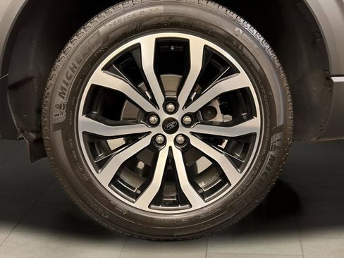 Used 2025 Ford Explorer ST-Line image 36