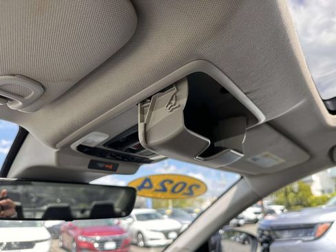 Used 2024 Honda Accord EX-L image 27