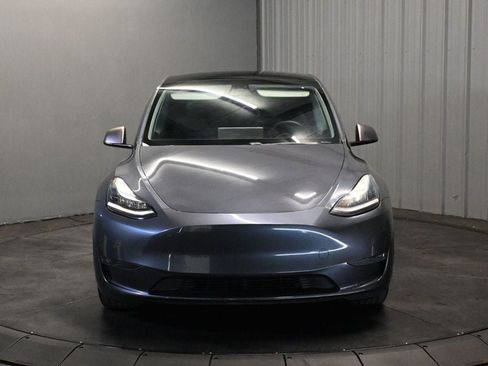Used 2020 Tesla Model Y Long Range AWD/4WD image 2