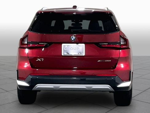 Used 2026 BMW X1 xDrive28i w/ Convenience Package AWD/4WD image 4