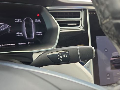 Used 2018 Tesla Model X 100D AWD/4WD image 27