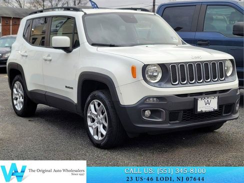 Used 2015 Jeep Renegade Latitude w/ Popular Equipment Group image 1