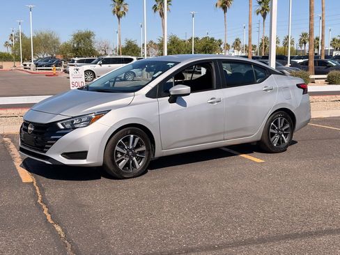 Certified 2025 Nissan Versa SV FWD image 2