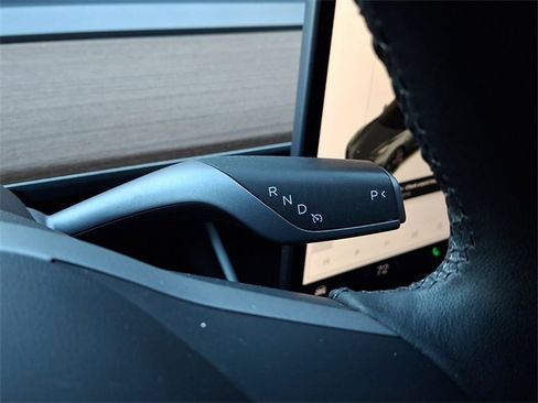 Used 2020 Tesla Model 3 Performance image 20