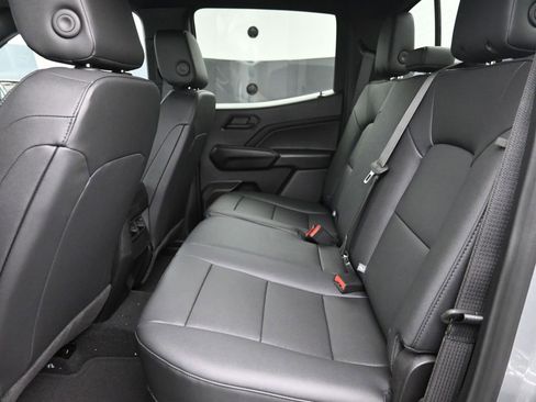 New 2026 Chevrolet Colorado Trail Boss AWD/4WD image 12