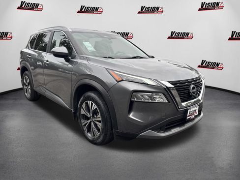 Certified 2023 Nissan Rogue SV w/ SV Premium B Package AWD/4WD image 3