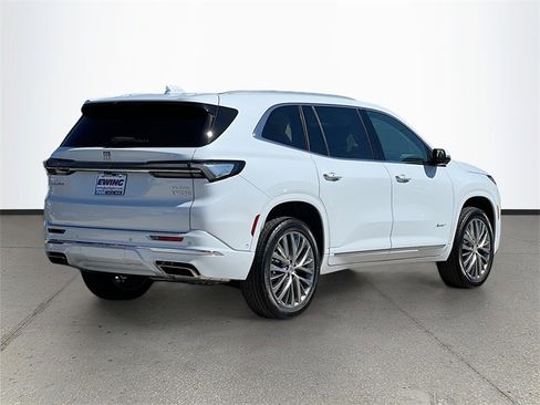 New 2026 Buick Enclave Avenir w/ Super Cruise Package image 4