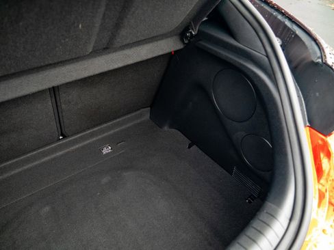 Used 2021 Hyundai Veloster 2.0 Premium image 26