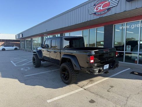 Used 2021 Jeep Gladiator Sport image 5
