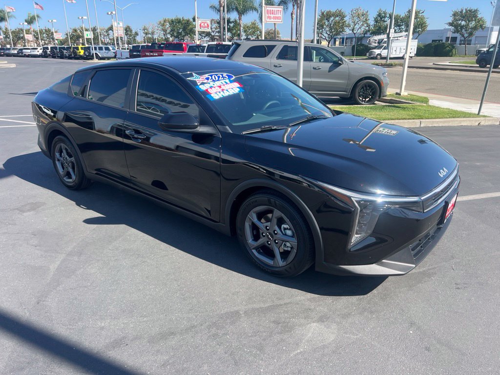 Used 2025 Kia K4 FWD image 9