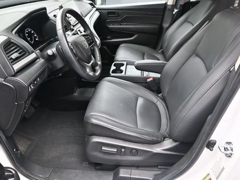 Used 2025 Honda Odyssey EX-L image 16