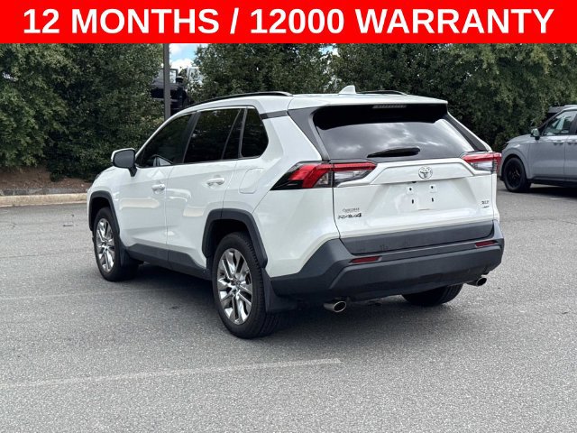 Used 2021 Toyota RAV4 XLE Premium AWD/4WD image 4