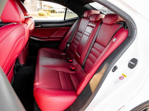 Used 2017 Lexus IS 200t F Sport image 44