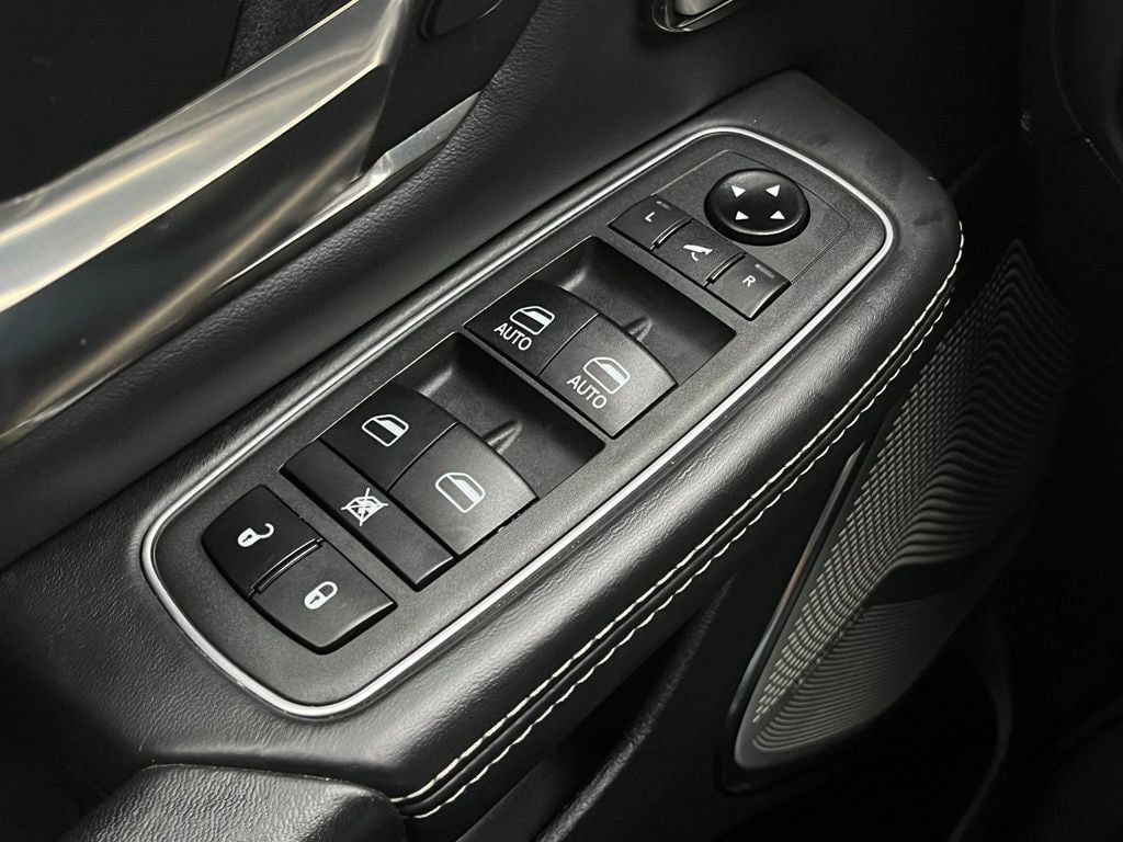Used 2021 RAM 1500 Limited AWD/4WD image 22