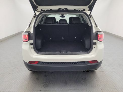 Used 2020 Jeep Compass Limited FWD image 29