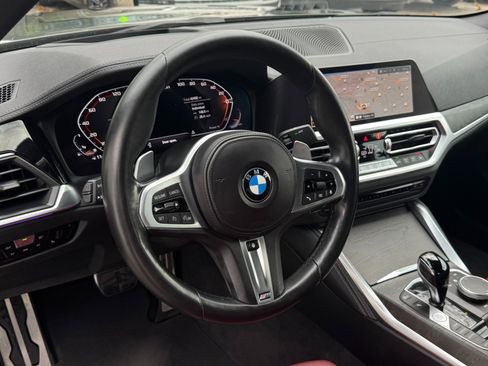 Used 2022 BMW M440i Convertible w/ Premium Package image 25