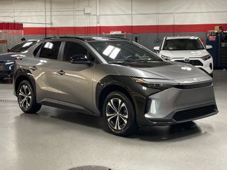 Used 2025 Toyota bZ4X XLE video 2