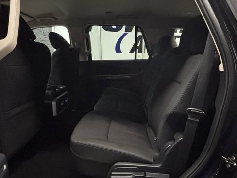Used 2023 Ford Expedition XL AWD/4WD image 25