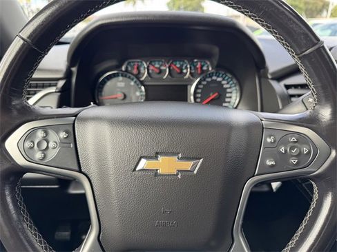Certified 2018 Chevrolet Suburban LT image 23