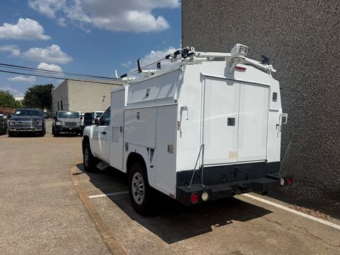 Used 2012 Chevrolet Silverado 3500 W/T RWD image 6