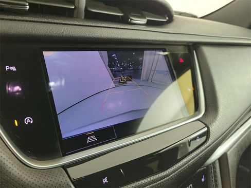 Certified 2024 Cadillac XT6 Luxury w/ LPO, Floor Liner Package image 28