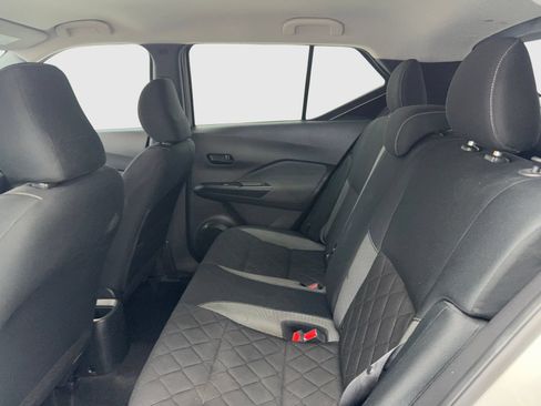 Used 2020 Nissan Kicks S FWD image 35