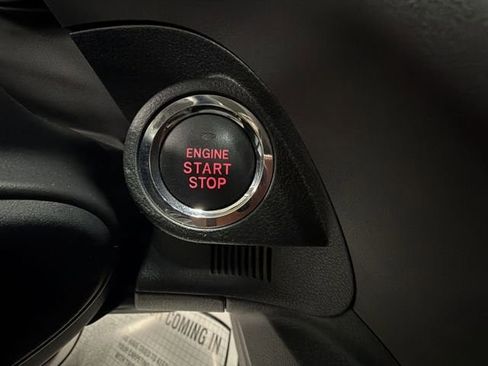 Used 2024 Subaru Crosstrek 2.0i Premium image 15