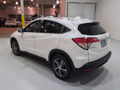 Used 2022 Honda HR-V EX image 5