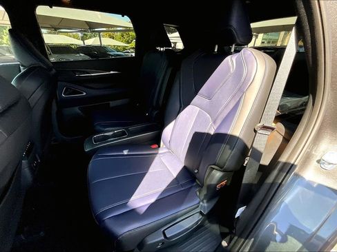 New 2026 INFINITI QX60 Sport image 14