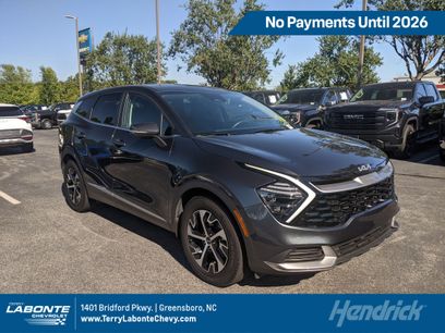 Used 2025 Kia Sportage EX