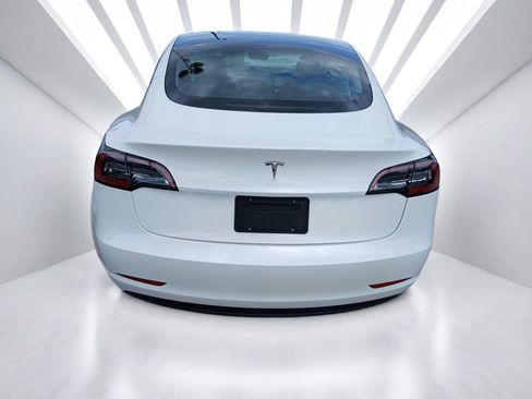 Used 2023 Tesla Model 3 Standard Range RWD image 6