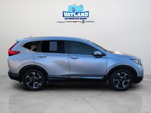 Used 2018 Honda CR-V Touring image 6