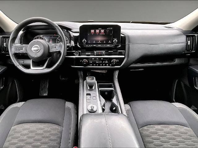 Certified 2024 Nissan Pathfinder SV w/ Cargo Package AWD/4WD image 22