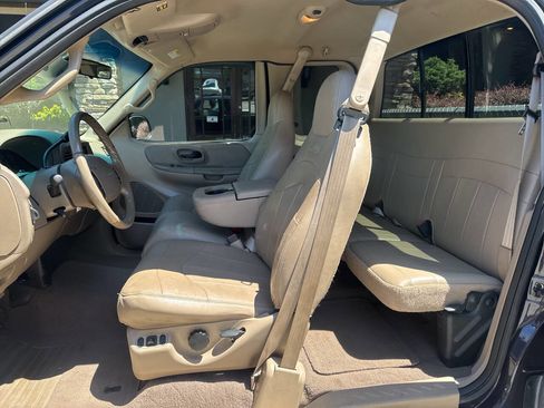 Used 2000 Ford F150 XL image 11