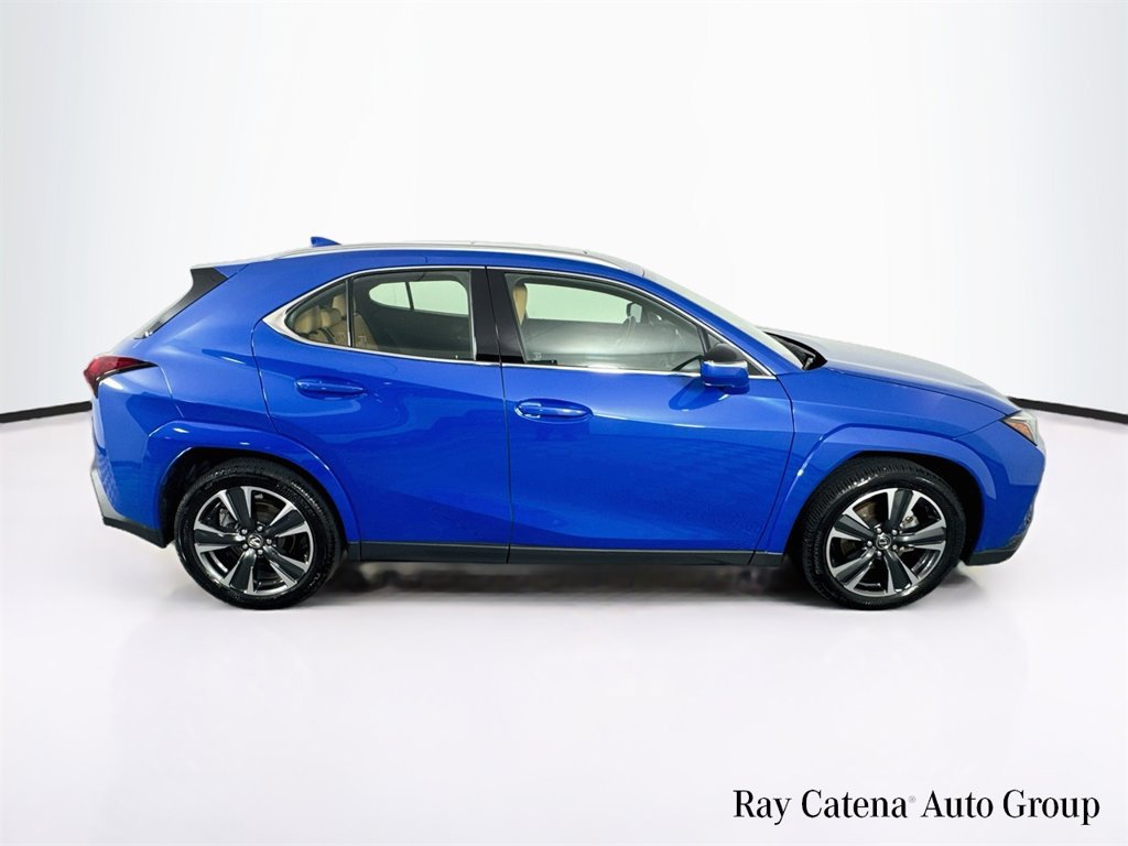 Certified 2025 Lexus UX 300h AWD w/ Accessory Package (Z2) image 8