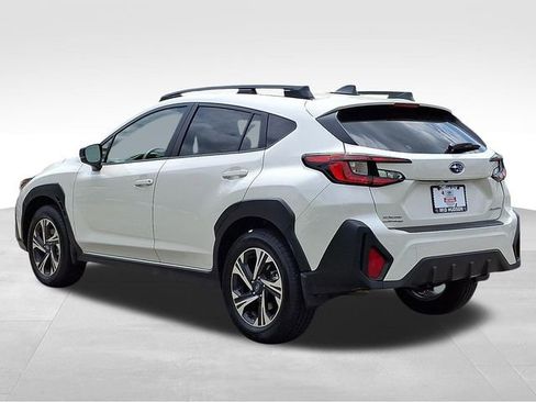 Used 2025 Subaru Crosstrek 2.0i Premium AWD/4WD image 4
