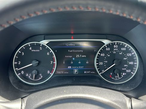 Used 2023 Nissan Sentra SR w/ Trunk Package FWD image 18